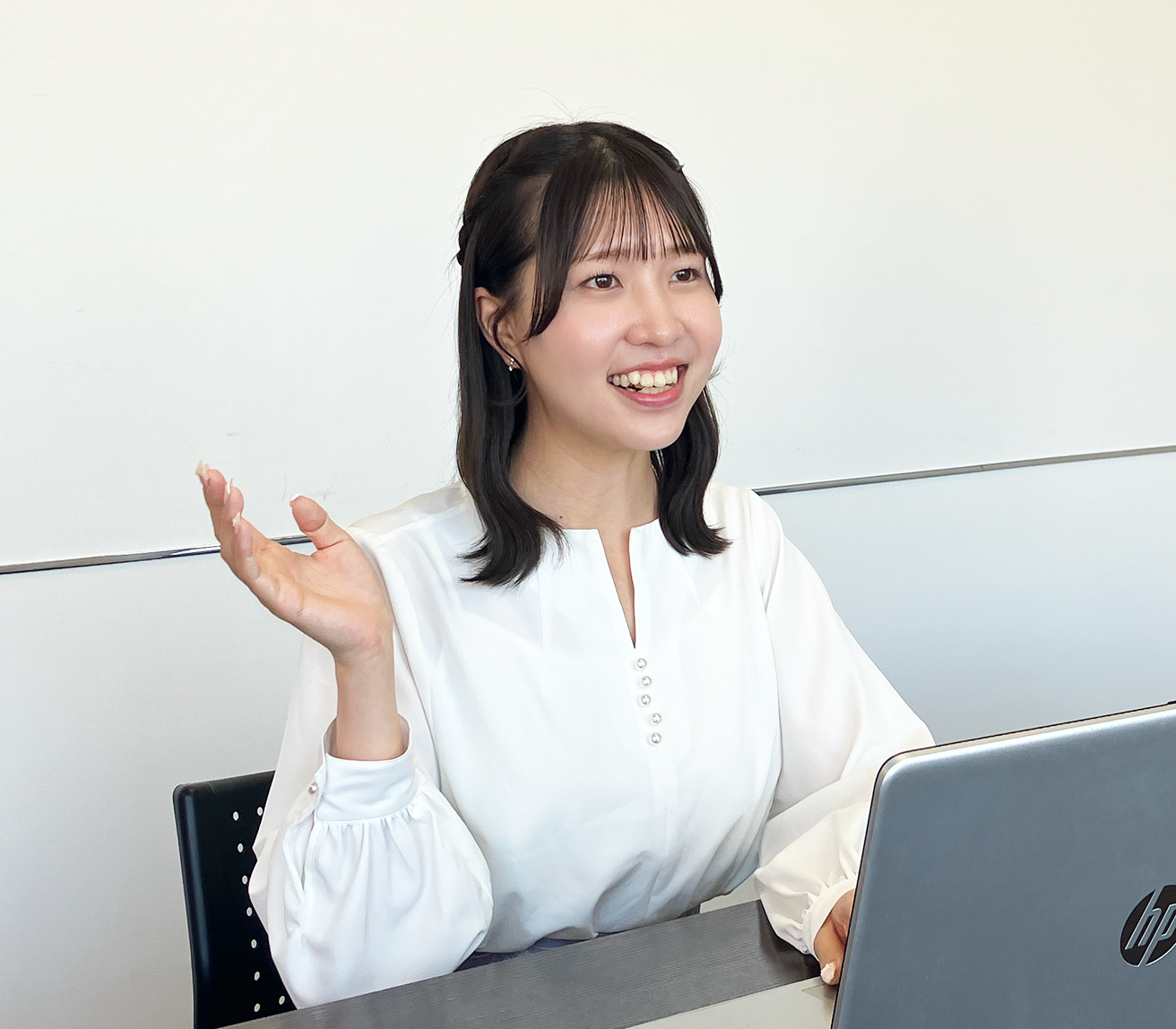 インタビュー